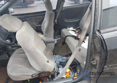 1995 Chevrolet Cavalier Z24 from USA, damaged, VIN 1G1JF12D6S7228208